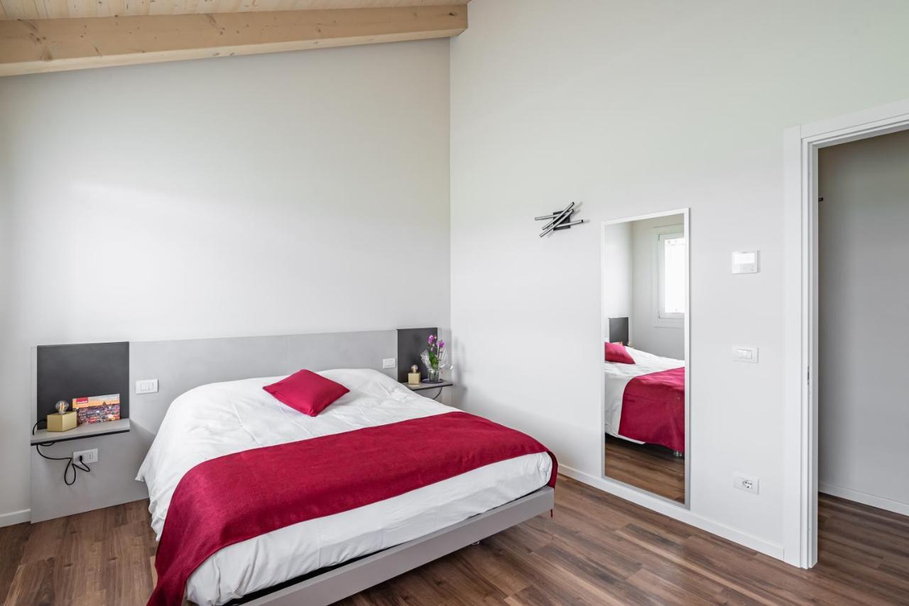 Ca Mia Rododendro & Mughetto Rooms Vicenza Esterno foto