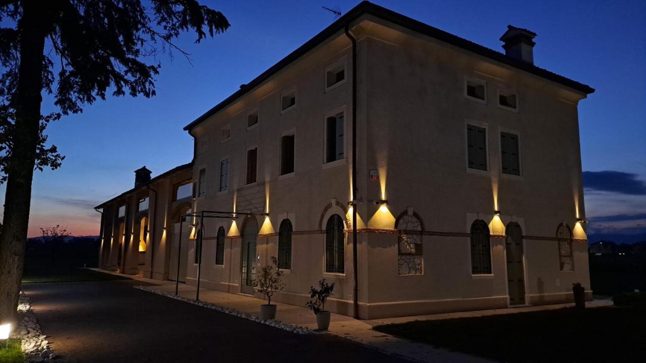 Ca Mia Rododendro & Mughetto Rooms Vicenza Esterno foto